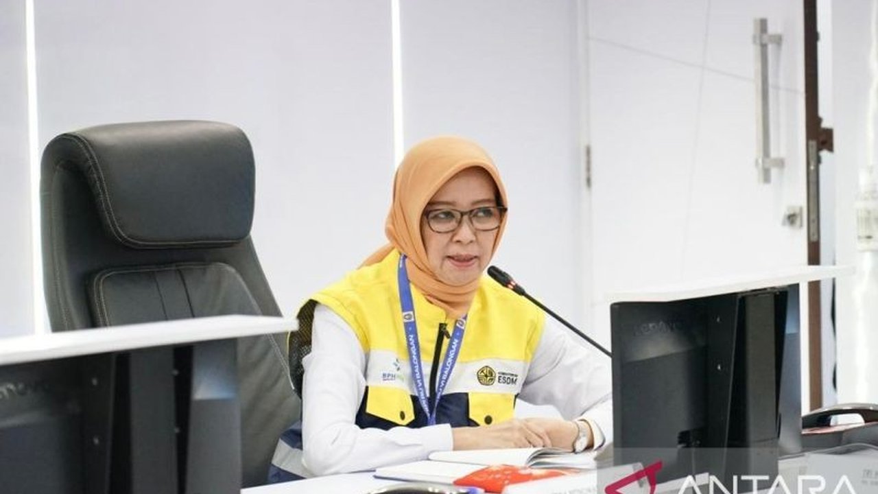 Badan Pengatur Hilir Minyak dan Gas Bumi (BPH Migas) memastikan pasokan energi Lebaran 2026, termasuk BBM dan LPG, akan mencukupi. Masyarakat diimbau tidak perlu khawatir karena cadangan energi dipastikan aman untuk periode Ramadhan dan Idul Fitri 1447 Hi