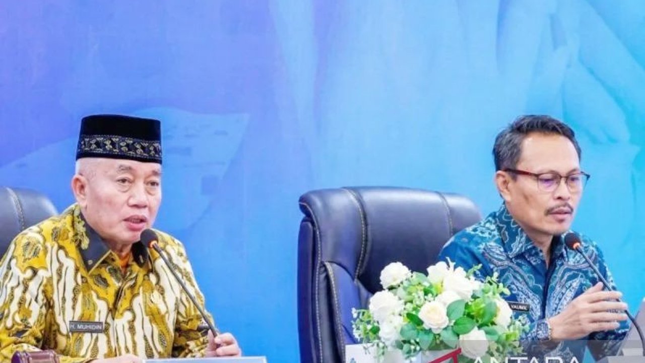 Pemegang saham Bank Kalsel menyepakati pemenuhan permodalan sebesar Rp10 triliun, bertujuan untuk meningkatkan kinerja pendapatan dan daya saing Permodalan Bank Kalsel di industri perbankan.
