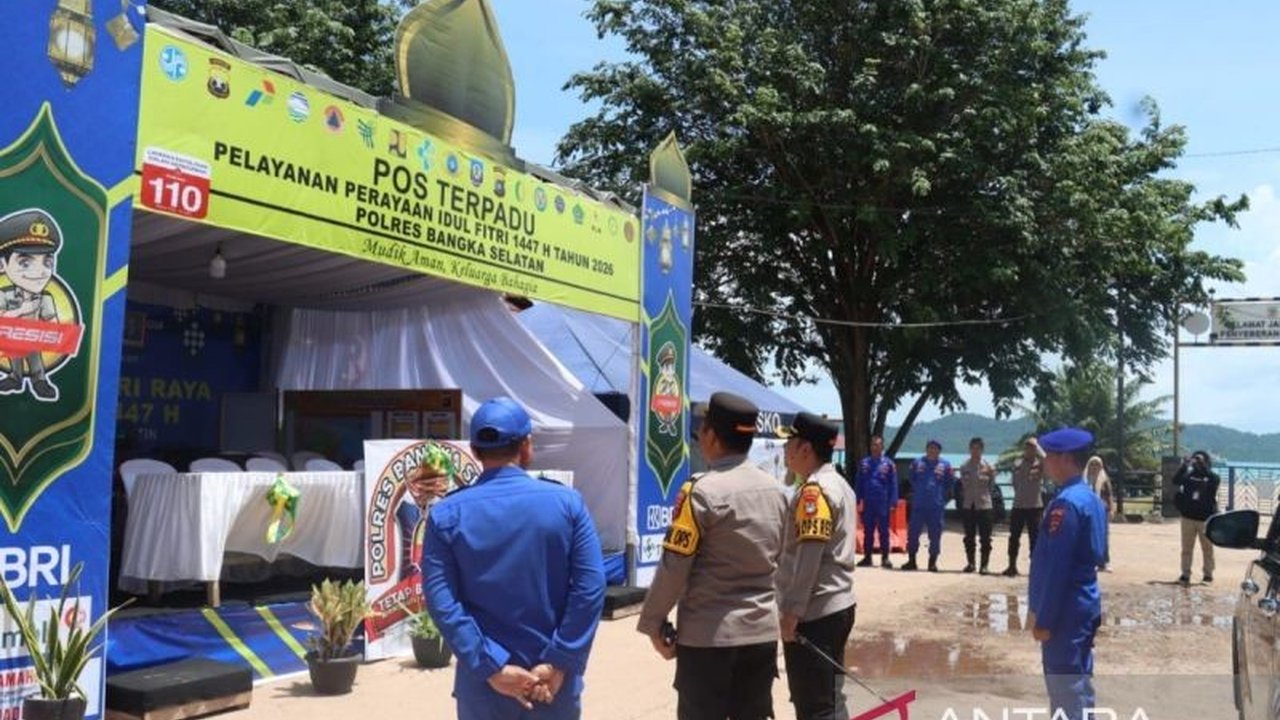Polres Bangka Selatan intensifkan pengecekan Pos Terpadu Pelabuhan Sadai guna memastikan Kesiapan Mudik Lebaran 2026 berjalan optimal. Simak upaya kepolisian demi kelancaran arus pemudik.