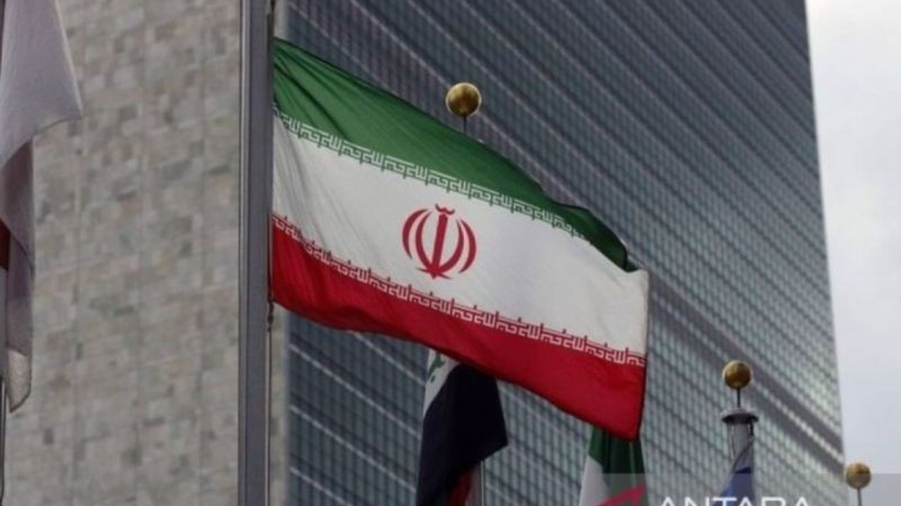 Menteri Luar Negeri Iran menyerukan agar BRICS memainkan peran konstruktif dalam menjaga stabilitas dan keamanan di Timur Tengah, menyusul eskalasi konflik di kawasan tersebut.