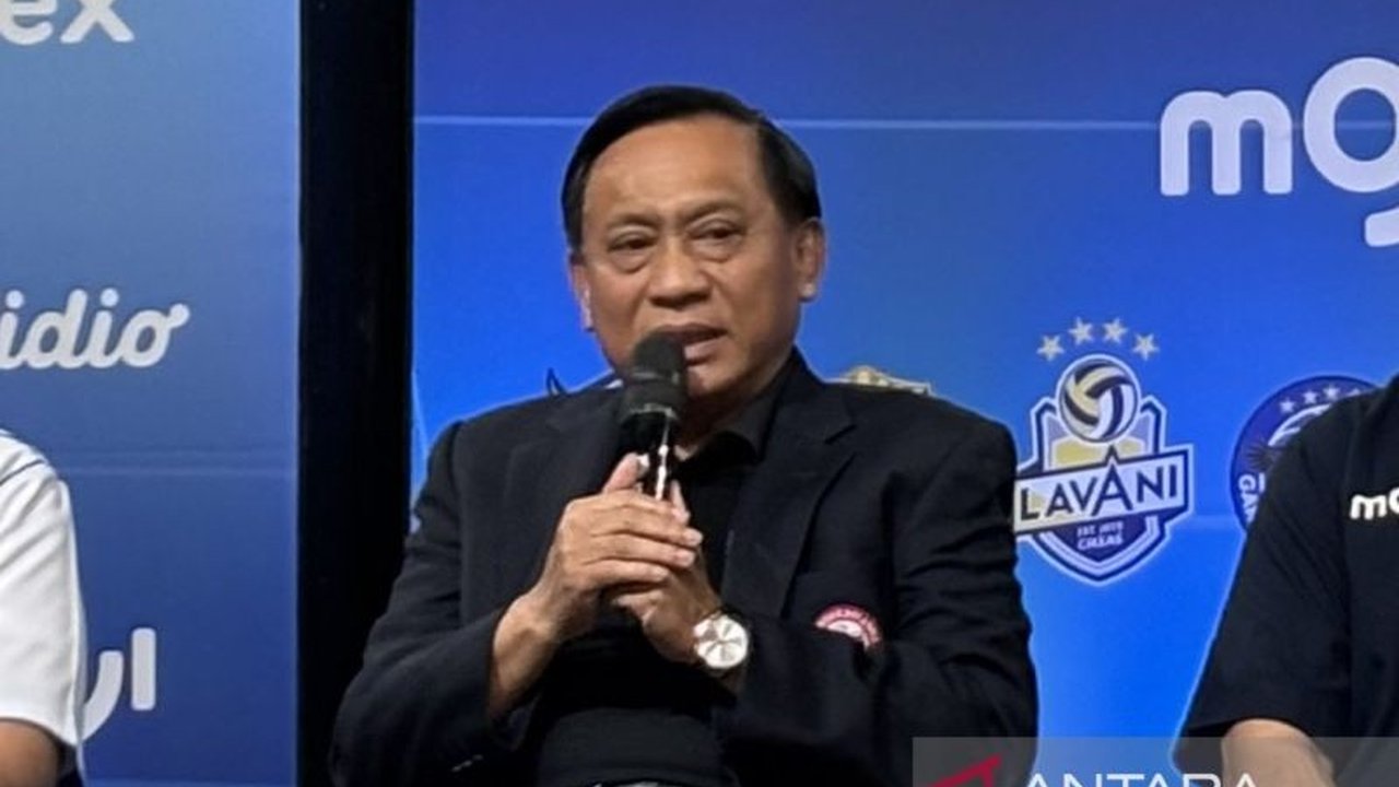 Pengurus Pusat Persatuan Bola Voli Seluruh Indonesia (PBVSI) berencana melakukan naturalisasi pemain voli Brasil, yakni empat pemain muda asal negara tersebut, sebagai strategi jangka panjang menuju Olimpiade Brisbane 2032, sekaligus meningkatkan kualitas