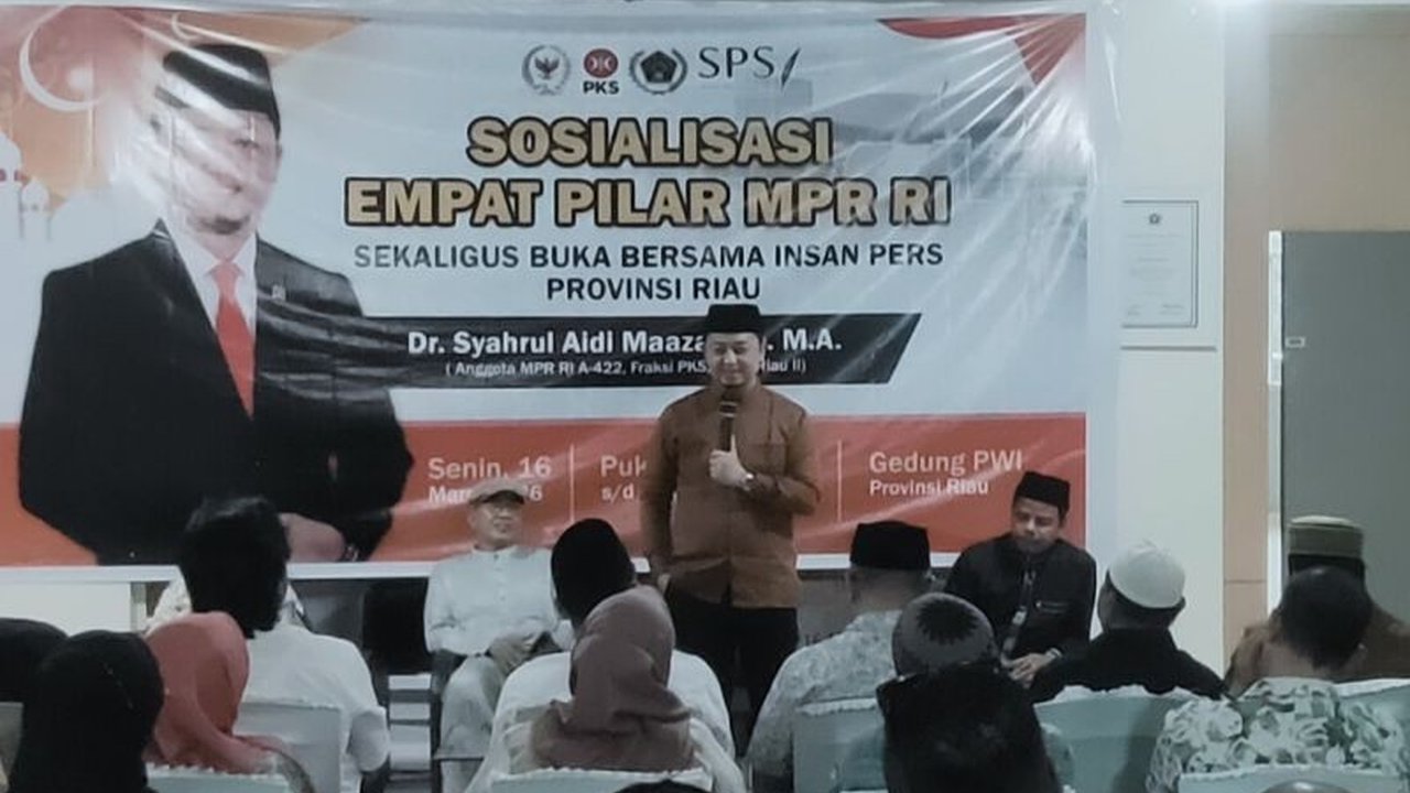 Anggota DPR RI Dapil Riau, Syahrul Aidi Maazat, menginisiasi Revisi UU Penanganan Fakir Miskin untuk memastikan bantuan sosial lebih tepat sasaran dengan membedakan makna fakir dan miskin.