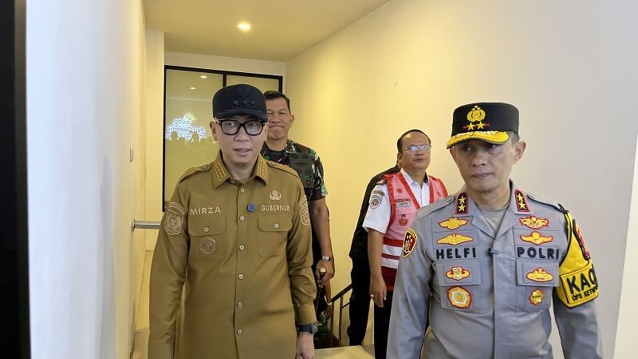 Gubernur Lampung Rahmat Mirzani Djausal membentuk Satuan Tugas Bersama untuk memastikan kelancaran dan keamanan Arus Mudik Lebaran 2026, dengan fokus pada pelayanan pelabuhan dan fasilitas istirahat.