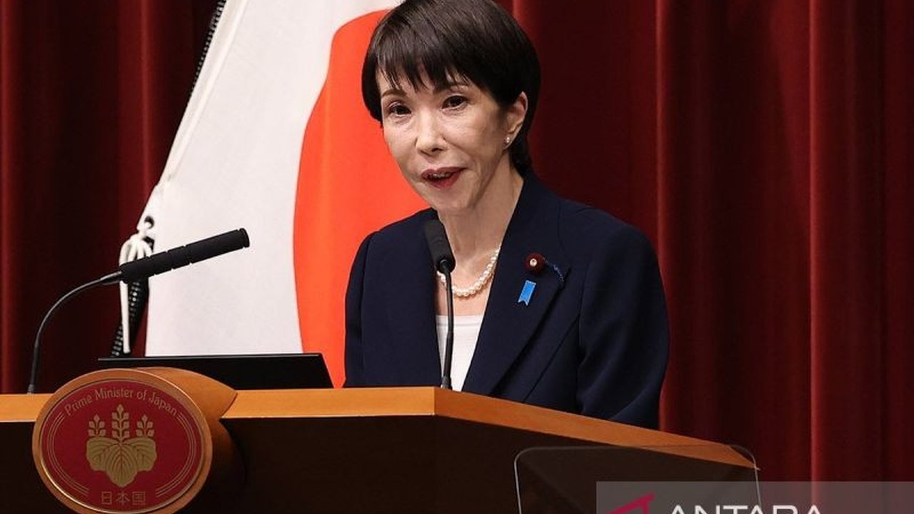 Perdana Menteri Jepang Sanae Takaichi secara tegas menyatakan Jepang Tolak Kirim Kapal ke Hormuz, menanggapi permintaan Presiden AS Donald Trump. Keputusan ini didasarkan pada pertimbangan kemustahilan pengerahan pasukan pertahanan diri.