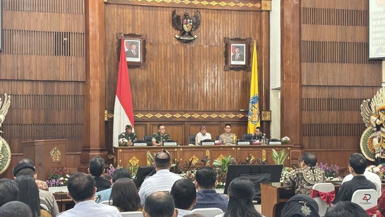 Pangdam IX/Udayana menargetkan antrean panjang di Pelabuhan Gilimanuk jelang Nyepi dapat terurai sepenuhnya pada 18 Maret 2026, melalui kolaborasi dengan Polda Bali.
