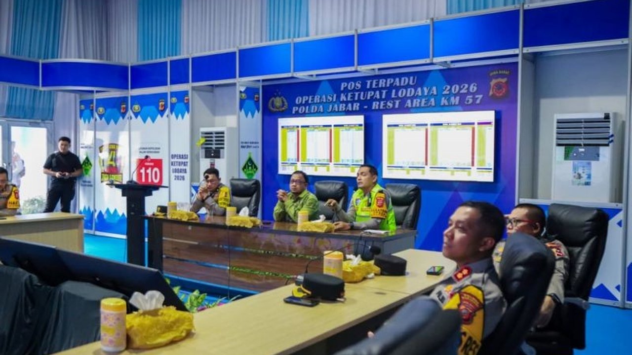 Tim Kompolnas melakukan pengawasan langsung terhadap Operasi Ketupat Lodaya 2026 untuk memastikan kesiapan Pengamanan Mudik Lebaran, sekaligus mendorong peningkatan layanan informasi publik bagi pemudik.