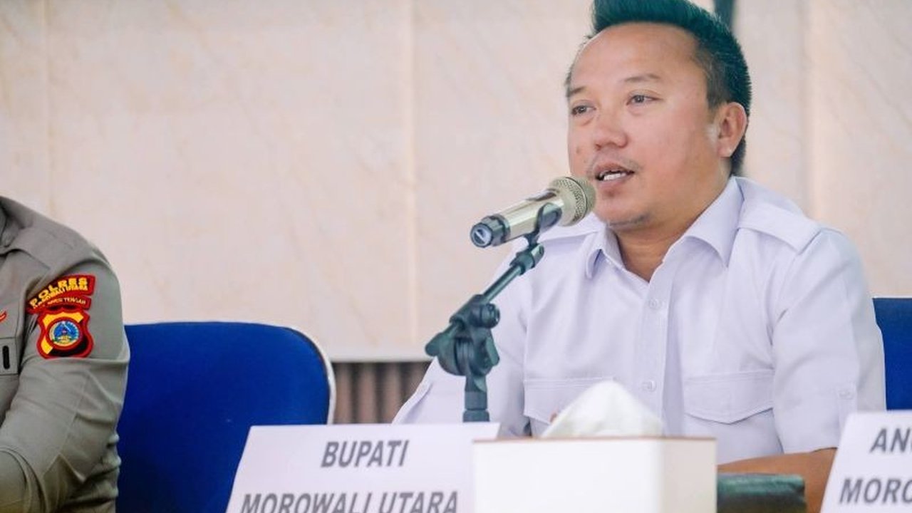 Pemerintah Kabupaten Morowali Utara resmi menyesuaikan tarif penyeberangan Kolonodale-Baturube, berlaku mulai 1 April 2026. Ketahui rincian tarif baru untuk penumpang dan kendaraan yang akan mempengaruhi mobilitas Anda.