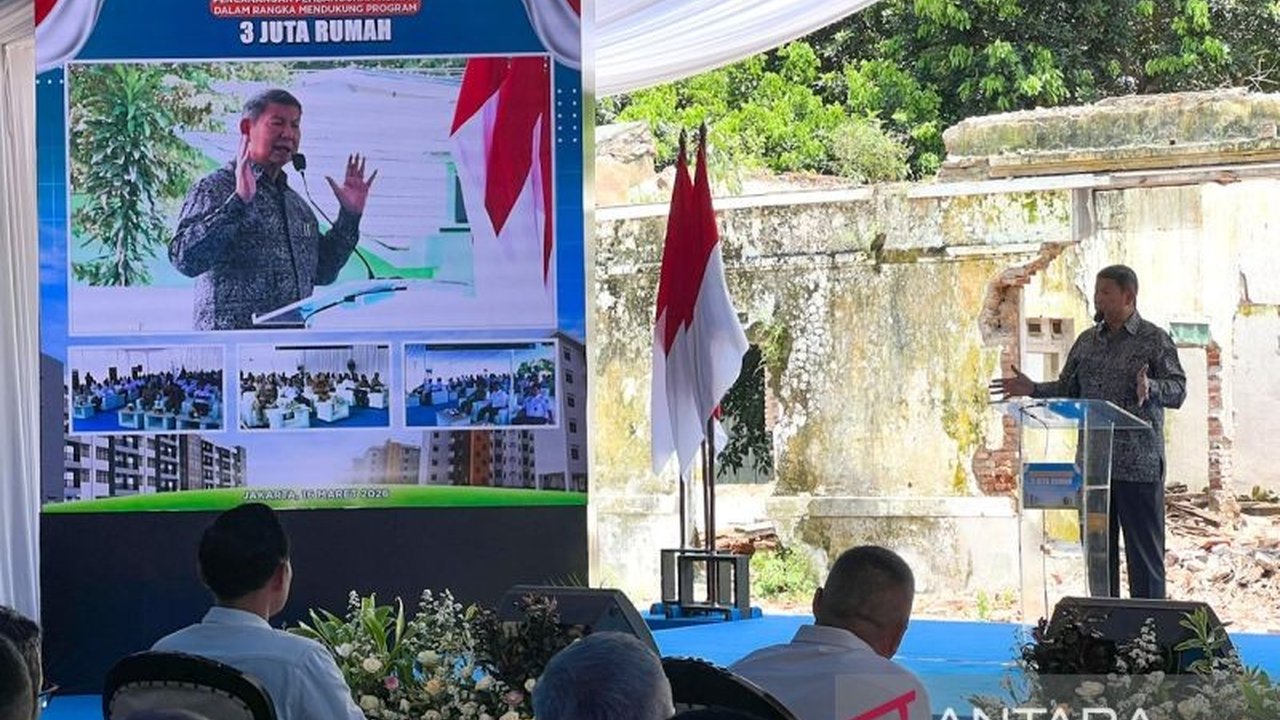 Ketua Satgas Perumahan, Hashim Djojohadikusumo, tegaskan Pembangunan 3 Juta Rumah bukan hanya sediakan hunian, tapi juga langkah strategis atasi stunting dan TBC. Simak dampaknya bagi kesehatan dan ekonomi nasional!