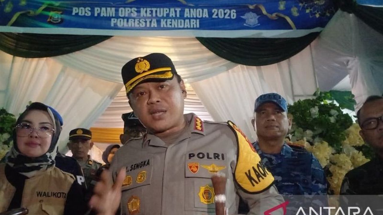 Kapolresta Kendari Kombes Pol. Edwin L. Sengka meninjau langsung kesiapan Pos Pengamanan Lebaran 2026 di Kendari, memastikan kelancaran arus mudik dan keamanan masyarakat selama libur panjang.