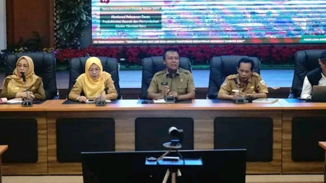 Pemerintah Kabupaten Sumbawa Barat serius mematangkan penyusunan RKPD 2027 melalui diskusi publik, menekankan program berbasis data dan kebutuhan riil masyarakat demi pembangunan yang berdampak nyata.