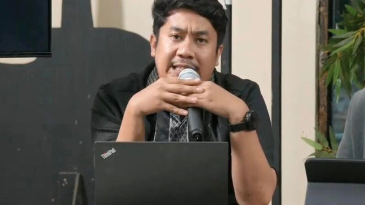 Lembaga Bantuan Hukum (LBH) Jakarta meminta penyidik menerapkan pasal percobaan pembunuhan berencana dengan penyertaan dalam kasus penyiraman air keras terhadap Wakil Koordinator KontraS Andrie Yunus, mengingat adanya unsur perencanaan dan target vital.