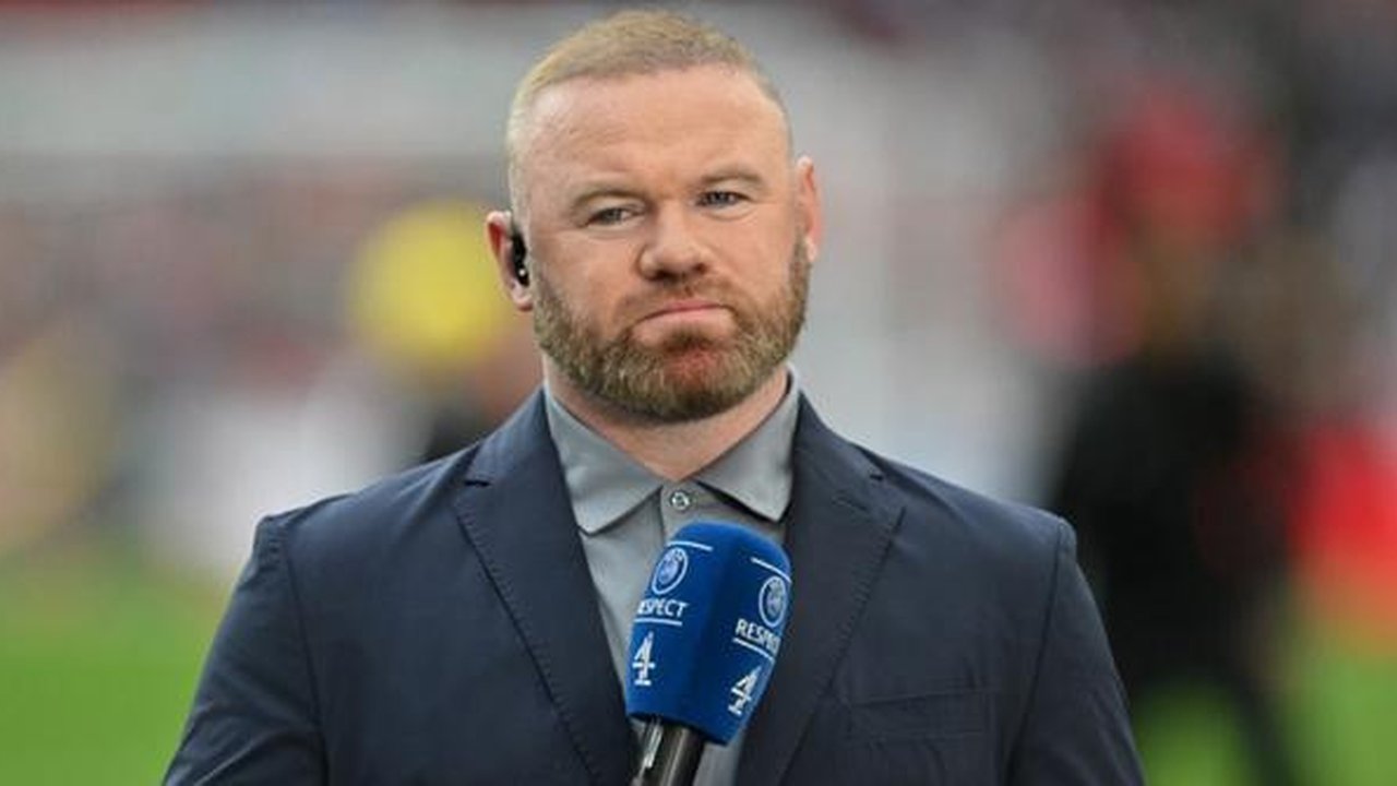 Mantan pemain Timnas Inggris, Wayne Rooney, bekerja untuk Channel 4 TV menjelang pertandingan persahabatan internasional antara Inggris dan Islandia di Stadion Wembley di London pada 7 Jun
