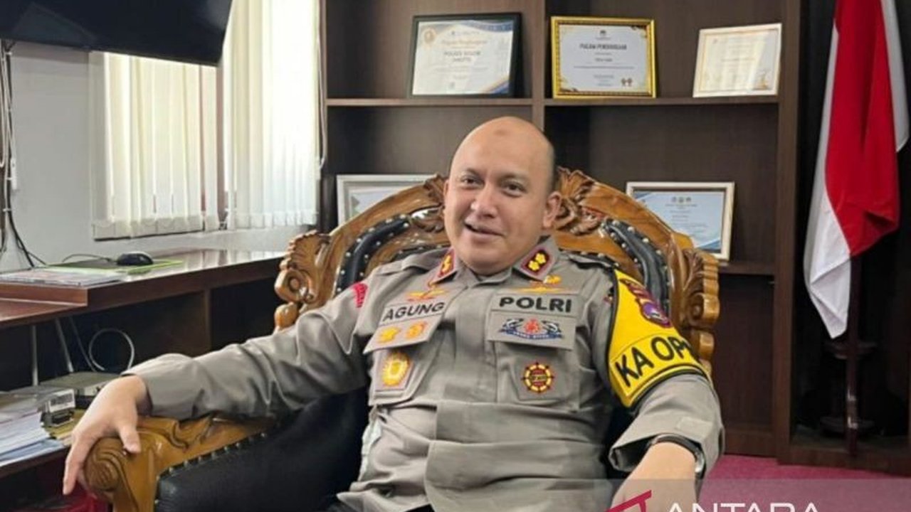 Polres Solok kembali hadirkan layanan penitipan kendaraan gratis bagi pemudik Lebaran 1447 H, memastikan keamanan aset berharga Anda saat rumah ditinggal kosong dan mudik dengan tenang.