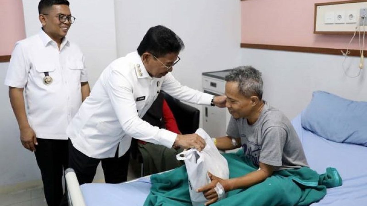 Pemerintah Kota Tangerang memastikan layanan kesehatan Lebaran Tangerang tetap siaga 24 jam di dua RSUD dan 19 puskesmas selama libur Lebaran untuk memenuhi kebutuhan medis masyarakat.