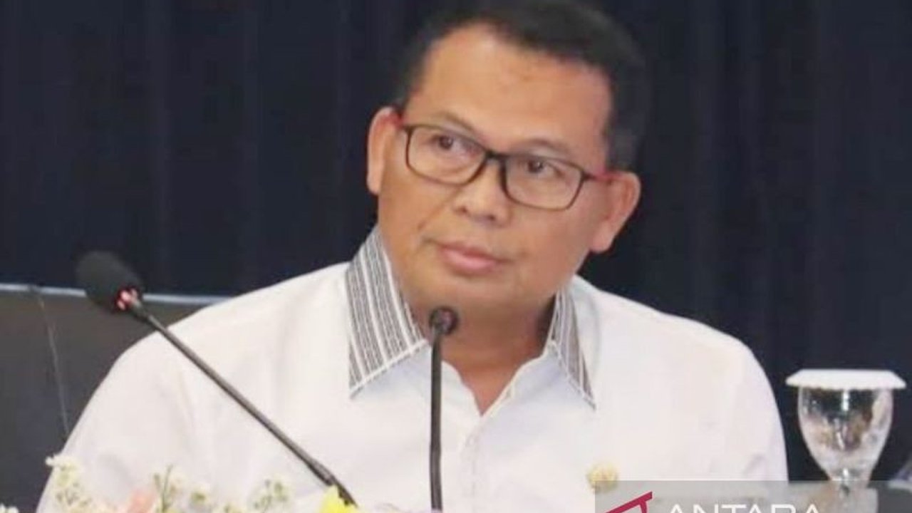 Anggota Komisi III DPR RI mengapresiasi kinerja aparat keamanan yang berhasil menjaga situasi Kalsel Aman Ramadhan dan kondusif, memungkinkan masyarakat beraktivitas nyaman hingga Lebaran.
