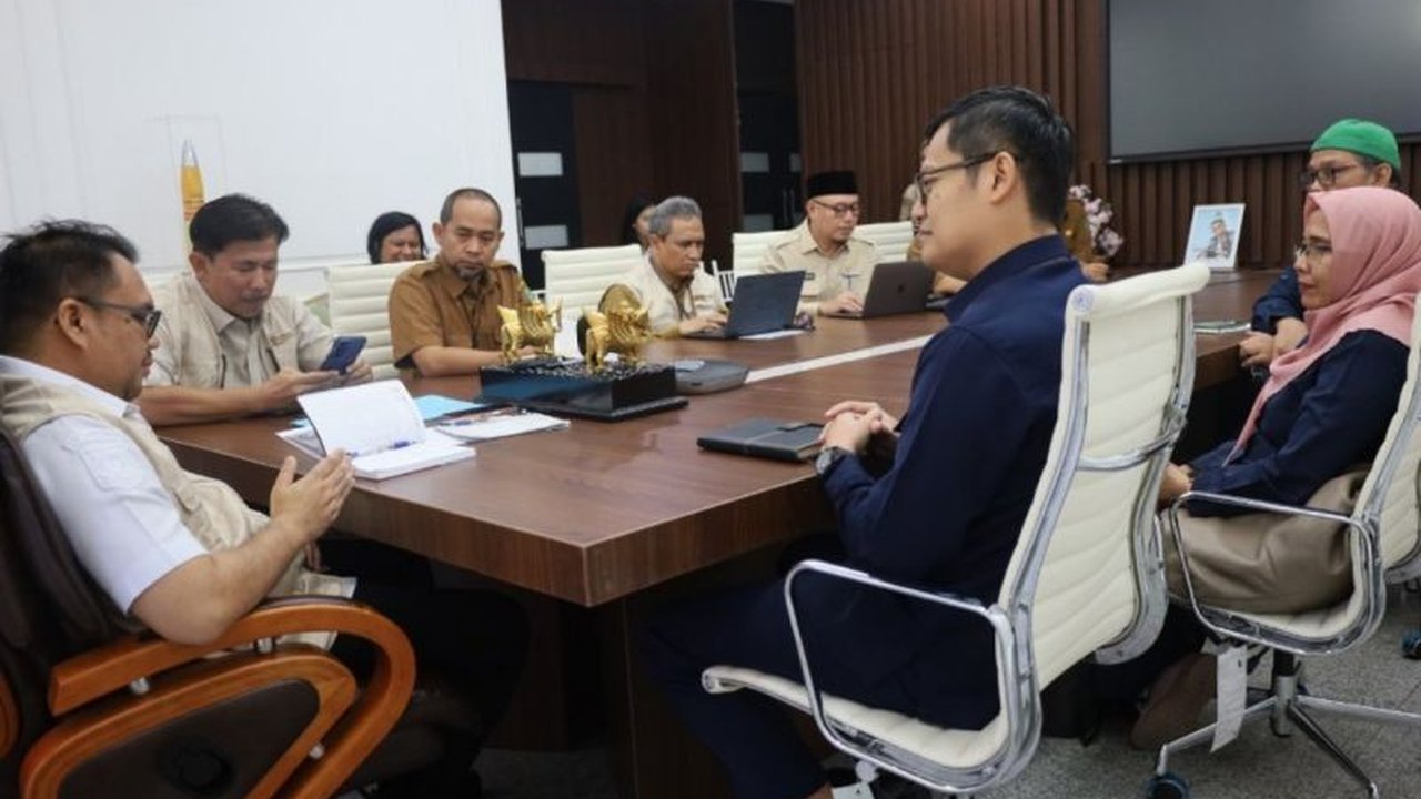 BPOM Samarinda bersiap mengimplementasikan tiga program strategis untuk memperkuat Keamanan Pangan Kukar, melindungi masyarakat dari cemaran berbahaya dan meningkatkan kualitas SDM.