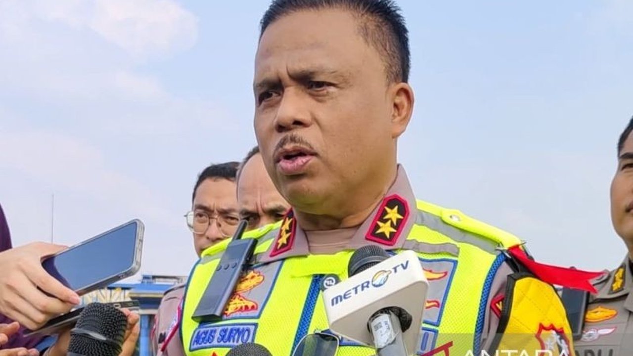 Korlantas Polri telah menyiapkan rekayasa lalu lintas satu arah (one way) nasional untuk mengantisipasi puncak Arus Balik Lebaran 2026 yang diprediksi jatuh pada 24 Maret.