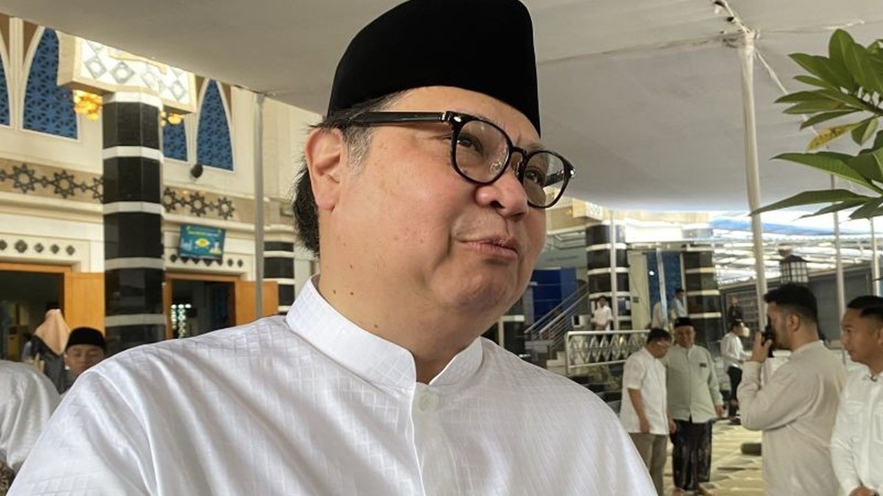 Menteri Koordinator Bidang Perekonomian Airlangga Hartarto yakin target Pertumbuhan Ekonomi Ramadhan Lebaran 5,5 persen di Kuartal I-2026 akan tercapai berkat konsumsi masyarakat yang melonjak.