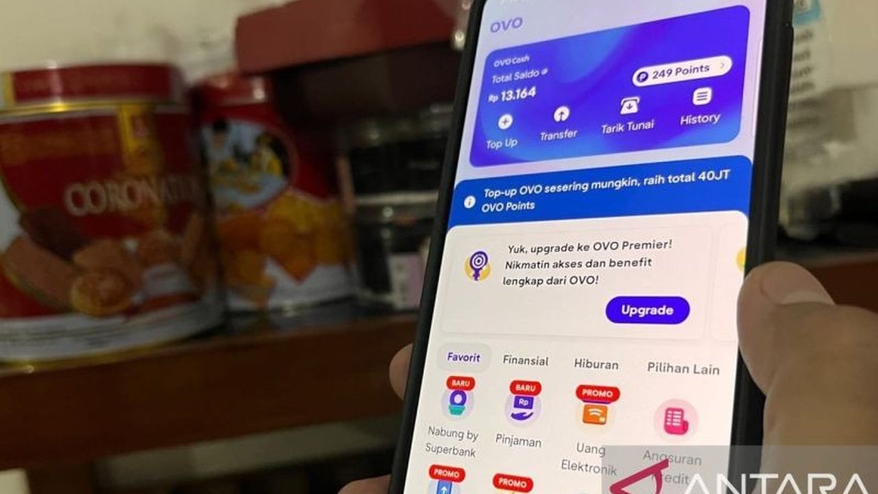OVO, sebagai dompet digital terkemuka, hadirkan berbagai fitur inovatif untuk memastikan kelancaran transaksi keuangan masyarakat selama momen Lebaran, dari transfer hingga menabung. Simak selengkapnya!