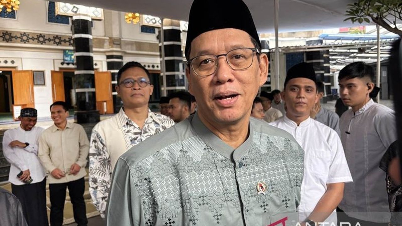 Pemerintah mengambil langkah strategis melalui kebijakan ekonomi dan WFH pasca Lebaran untuk menjaga stabilitas APBN, daya beli masyarakat, dan efisiensi energi di tengah tantangan global.
