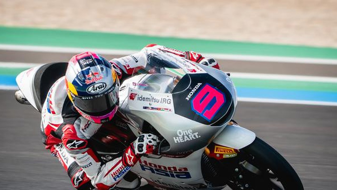 Veda Ega Pratama pada kualifikasi Moto3 Brasil 2026. (Honda Team Asia)