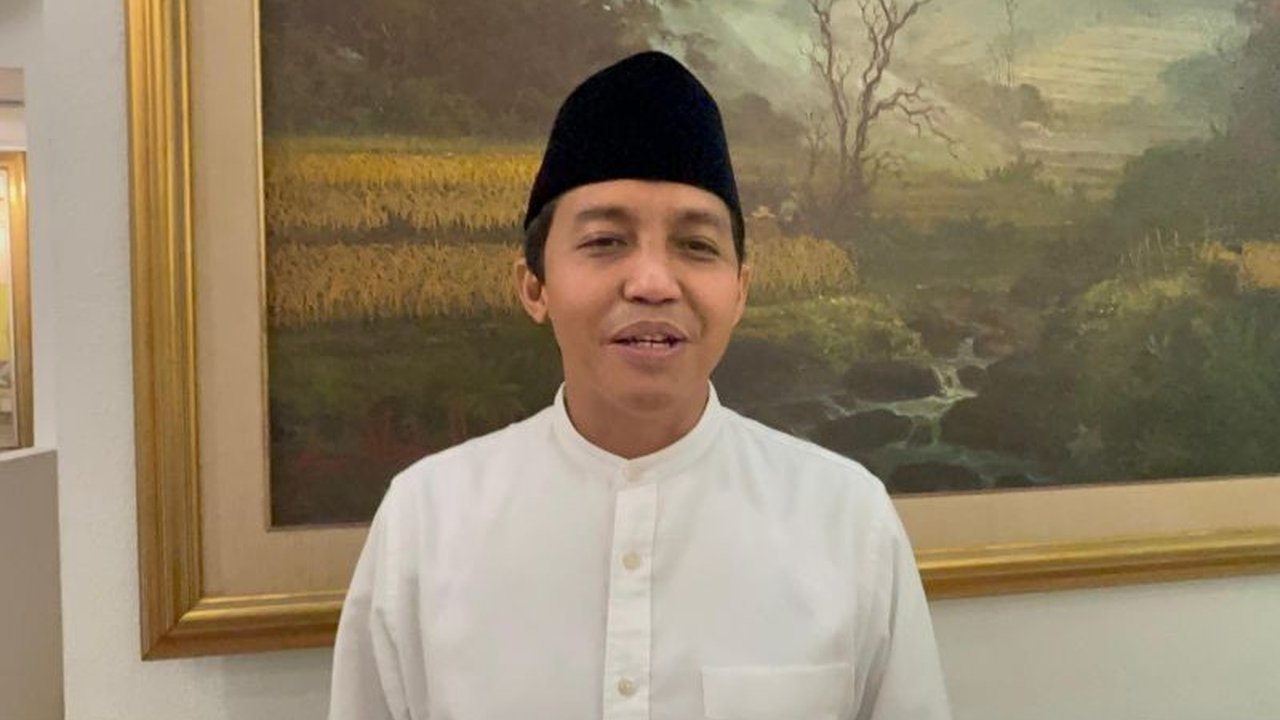 Menteri Kehutanan Raja Juli Antoni menyerukan pentingnya menjaga hutan dan keanekaragaman hayati sebagai manifestasi ketakwaan di momen Idul Fitri. Menhut Ajak Jaga Hutan untuk Lebaran yang bermakna dan berkelanjutan.