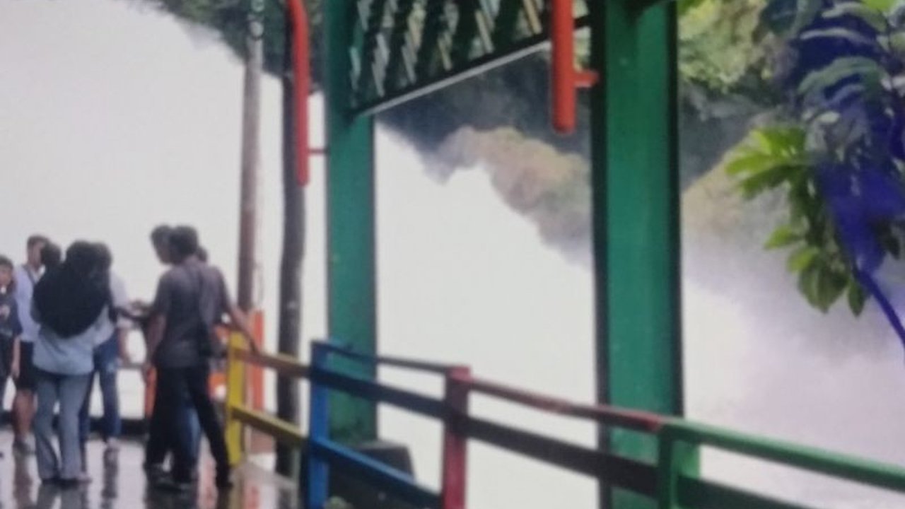 Taman Wisata Alam (TWA) Bantimurung Maros di Sulawesi Selatan kembali menjadi destinasi pilihan utama masyarakat untuk menikmati libur Lebaran 2026, menawarkan pesona alam yang terus diperbarui dan menarik perhatian pengunjung.
