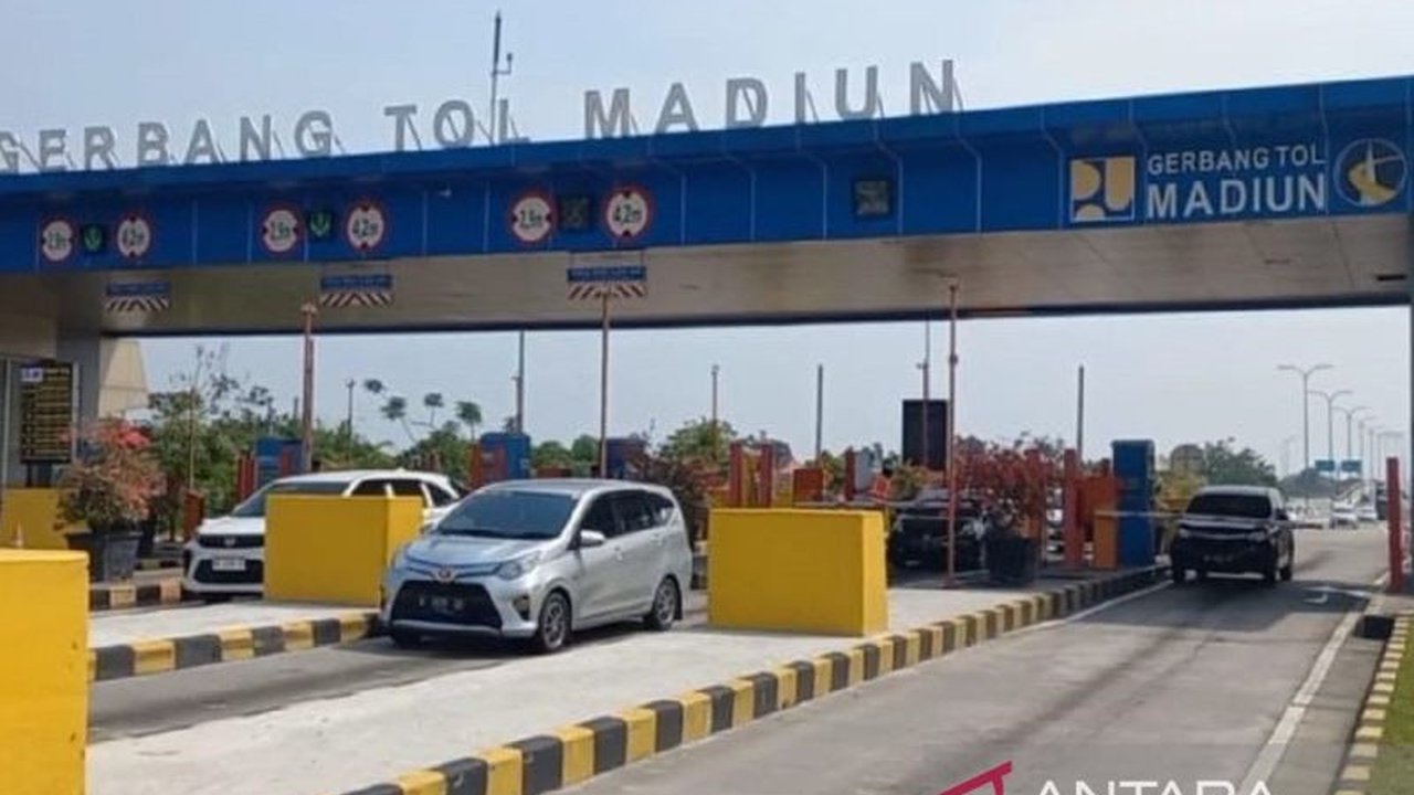 PT JNK mencatat Arus Mudik Lebaran Madiun 2026 pada H2 masih tinggi, menunjukkan tingginya mobilitas masyarakat. Simak detail peningkatan dan kesiapan operasional JNK.