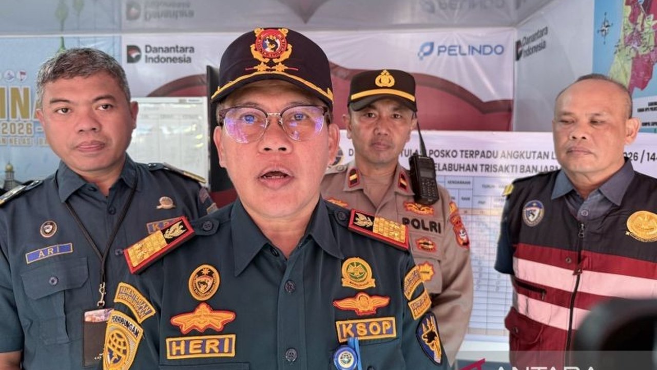 Aktivitas Mudik Lebaran Banjarmasin di Pelabuhan Trisakti masih ramai pada H+4 Lebaran 2026, menunjukkan pergeseran pola perjalanan masyarakat yang memanfaatkan fleksibilitas waktu.