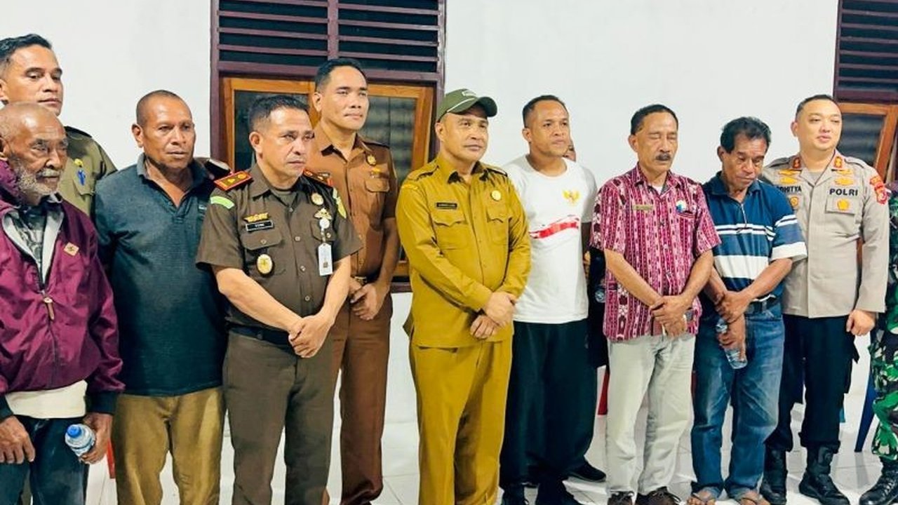 Pemerintah Provinsi Nusa Tenggara Timur (NTT) memastikan bentrok Adonara di Flores Timur murni konflik sengketa tanah ulayat, membantah keterkaitan dengan proyek Koperasi Desa Merah Putih (KDMP) yang belum dimulai.