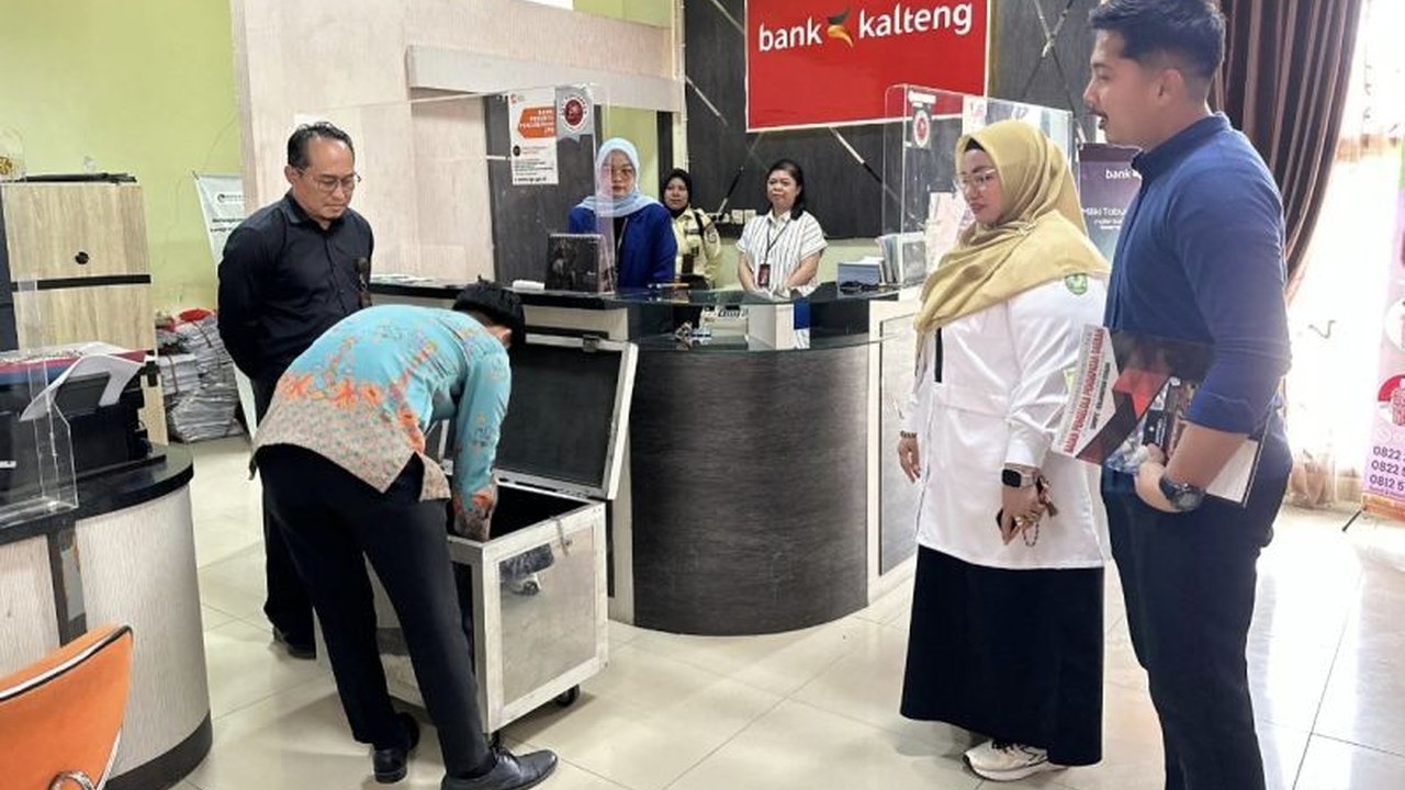 Pemerintah Kabupaten Kotawaringin Timur (Kotim) berhasil menghimpun Pajak Kotim sebesar Rp1,4 miliar dari PBB-P2 pasca libur Lebaran, menunjukkan komitmen perusahaan dalam mendukung Pendapatan Asli Daerah.