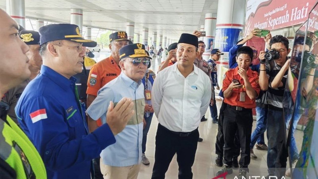 Bandara Tjilik Riwut mencatat lonjakan signifikan penumpang selama Angkutan Lebaran 2026. Lebih dari 33 ribu orang dilayani dengan operasional yang lancar dan aman.