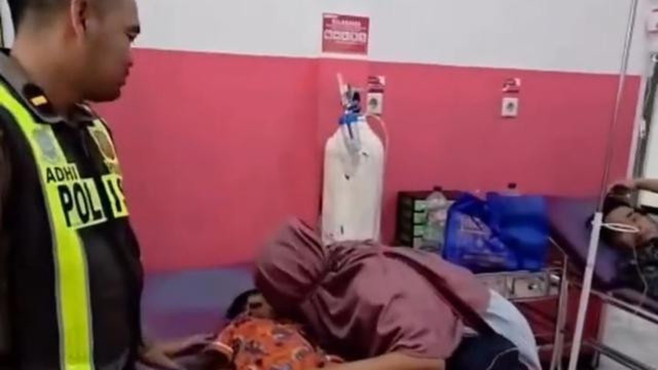 Aksi Heroik Polisi di Cianjur Tembus Macet Arus Balik Demi Selamatkan Balita Kejang. (istimewa)
