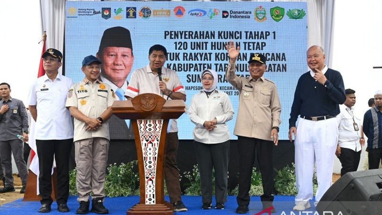Menteri Dalam Negeri Tito Karnavian meminta pemerintah daerah menyediakan Data Korban Bencana berbasis nama dan alamat guna mempercepat penyaluran bantuan serta rehabilitasi pascabencana.