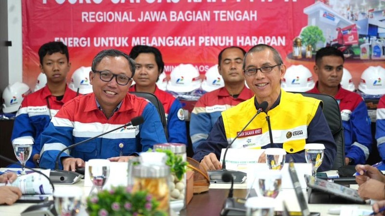 Badan Pengatur Hilir Minyak dan Gas Bumi (BPH Migas) memastikan pasokan dan distribusi Stok BBM Arus Balik Lebaran 2026 di Jawa Tengah lancar, dengan Kilang Cilacap sebagai tulang punggung ketahanan energi nasional.