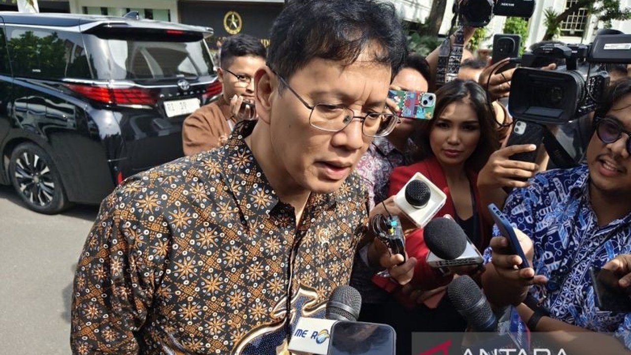 Presiden Prabowo Subianto bertemu investor global Ray Dalio di Istana, membahas strategi mengundang investor asing untuk mempercepat pertumbuhan ekonomi Indonesia.