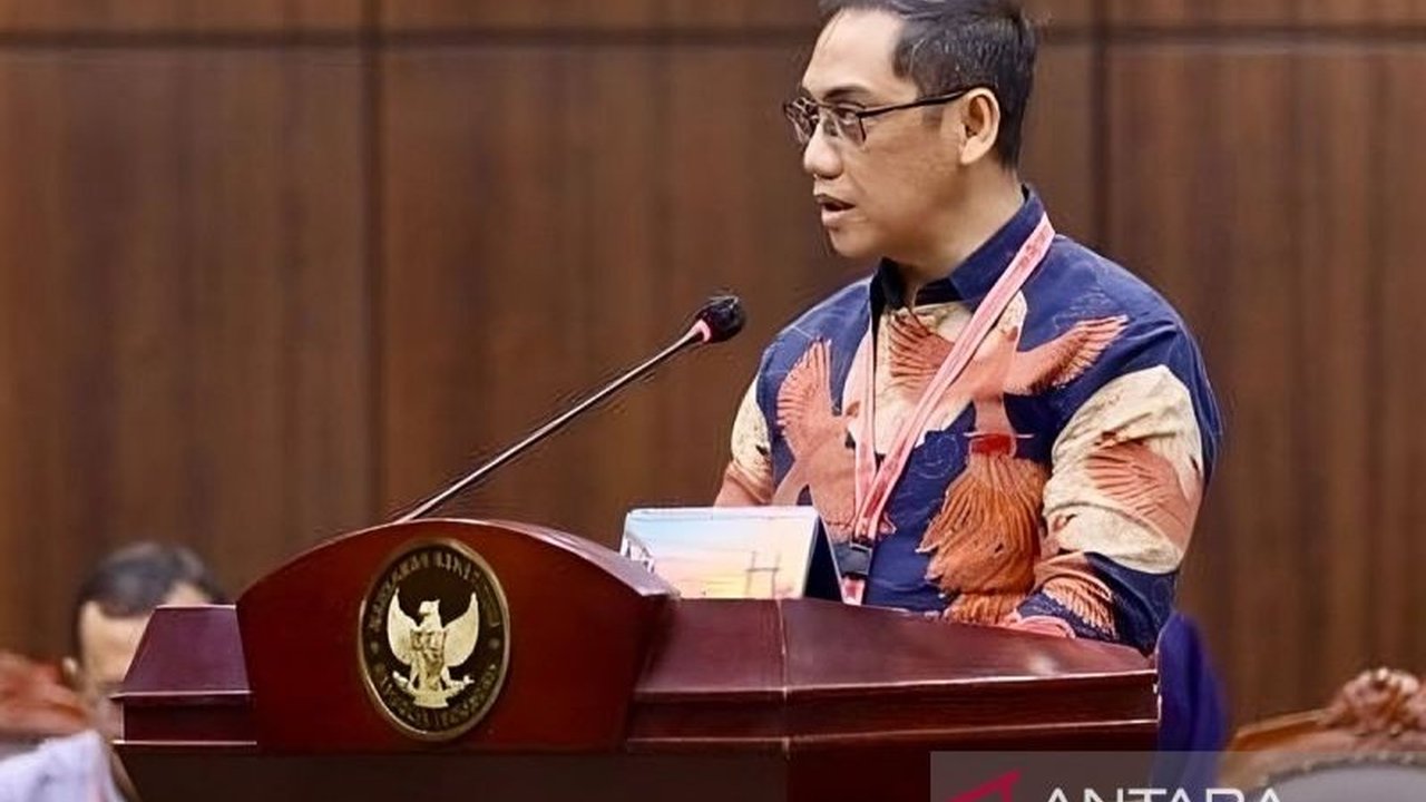 Kementerian Komunikasi dan Digital (Komdigi) resmi memberlakukan pembatasan pada fitur login Wikimedia sejak 25 Februari 2026. Pembatasan fitur Wikimedia ini dilakukan karena Wikimedia Foundation belum memenuhi kewajiban pendaftaran sebagai PSE lingkup pr