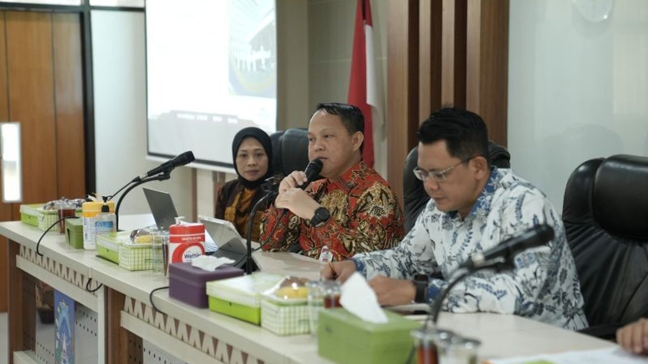 Pemerintah Kabupaten Sleman sukses menggelar Rakor Pemkab Sleman Kemendagri untuk meningkatkan kualitas penyelenggaraan pemerintahan daerah dan memastikan penyajian data yang akurat, menarik perhatian pembaca.