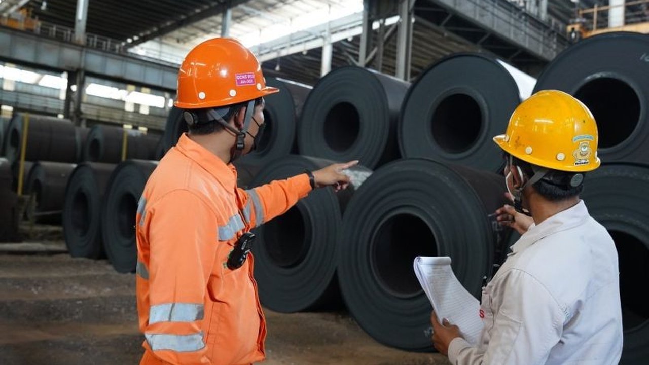 PT IMIP perkuat komitmen wujudkan **kawasan industri berkelanjutan IMIP** melalui teknologi pemantauan lingkungan canggih, standar K3, dan pengembangan SDM lokal. Fondasi kuat untuk industri nasional.