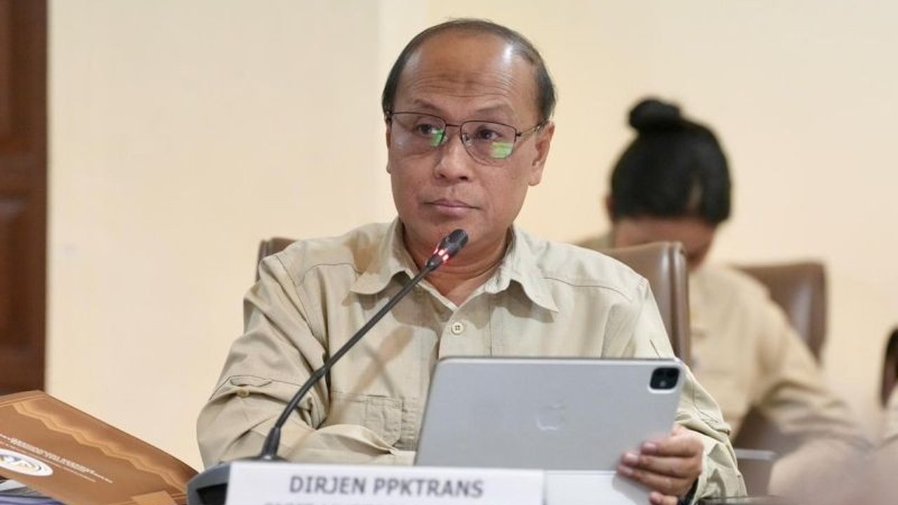 Kementerian Transmigrasi (Kementrans) menyatakan dukungan penuh terhadap proses hukum kasus korupsi lahan transmigrasi di Kutai Kartanegara, Kalimantan Timur, yang telah merugikan ratusan transmigran.