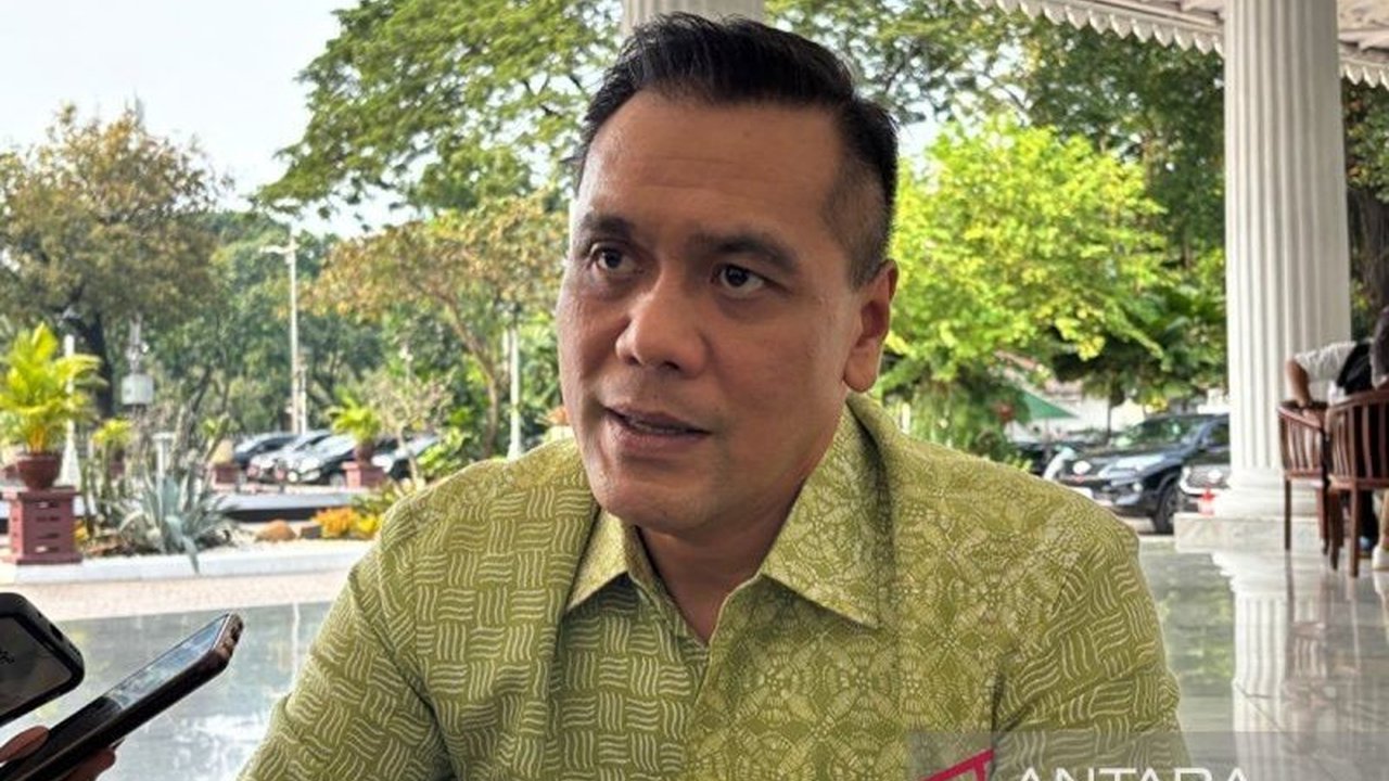 Staf Khusus Gubernur dan Wakil Gubernur Jakarta mengungkapkan penetapan Upah Minimum Provinsi (UMP) DKI Jakarta 2026 telah melalui musyawarah panjang, meski ada penolakan buruh.