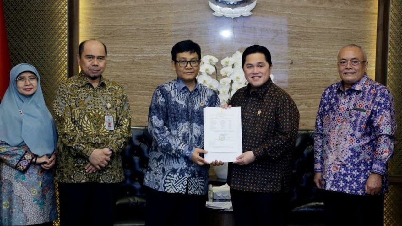 Badan Pemeriksa Keuangan (BPK) memulai pemeriksaan laporan keuangan Kementerian Pemuda dan Olahraga (Kemenpora) serta Kementerian Sosial (Kemensos) tahun 2025 untuk memastikan transparansi dan akuntabilitas pengelolaan anggaran negara, menarik perhatian p