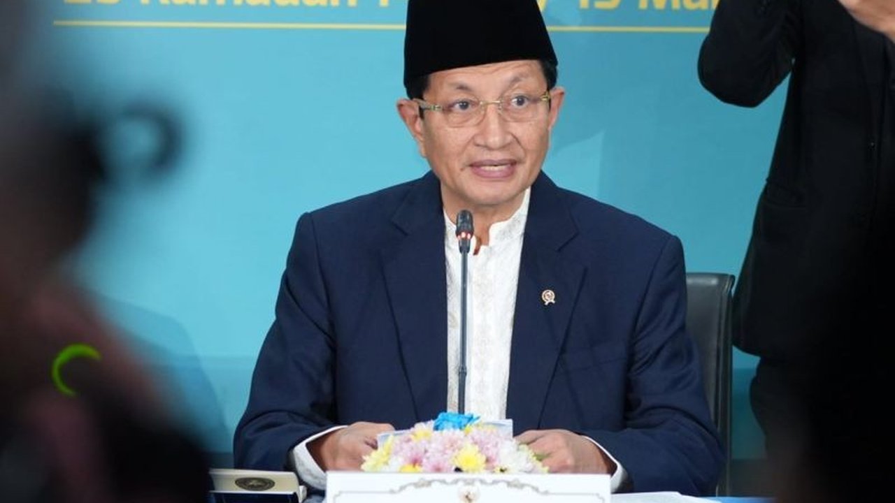 Menteri Agama menegaskan pentingnya fondasi agama dan etika yang kuat di ruang digital, mendukung penuh implementasi PP Tunas untuk perlindungan anak.