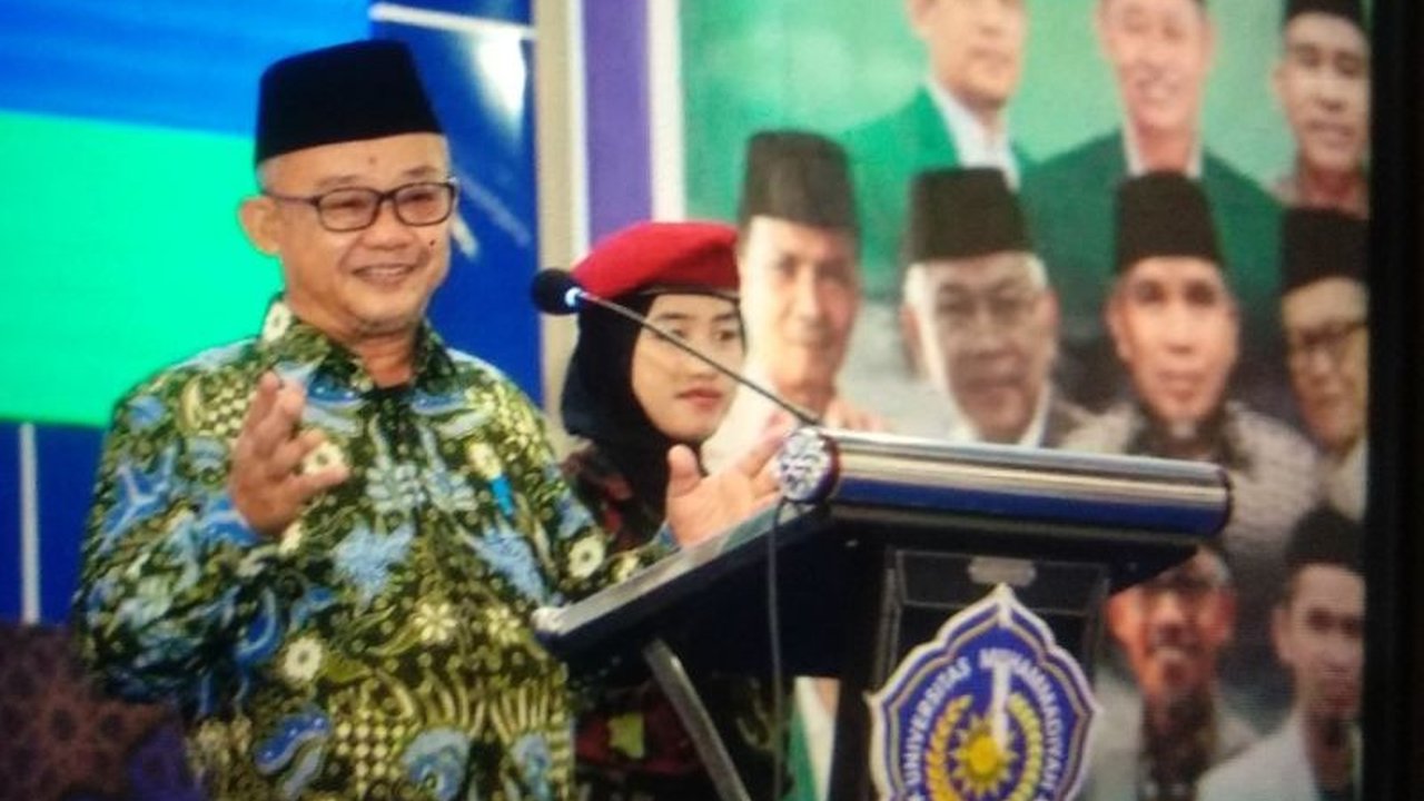 Menteri Pendidikan Dasar dan Menengah Abdul Mu'ti dijadwalkan hadir pada acara Syawalan Muhammadiyah Sulsel di Makassar, menegaskan komitmen terhadap pendidikan dan penguatan organisasi.