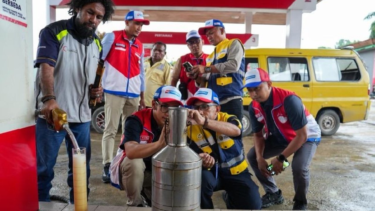 BPH Migas menjamin distribusi BBM Sorong tetap aman dan lancar setelah Idul Fitri 1447 H. Masyarakat diimbau tidak perlu khawatir terkait ketersediaan bahan bakar di wilayah tersebut.