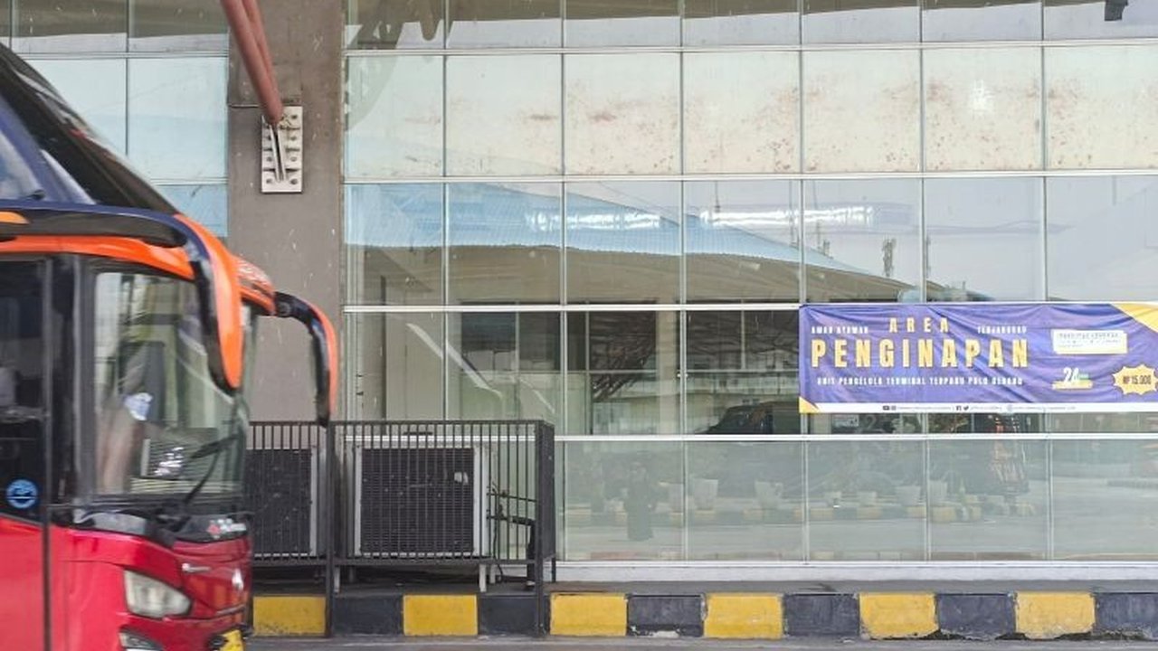 Fasilitas penginapan khusus pemegang tiket di Terminal Terpadu Pulogebang Jakarta Timur ramai peminat, menjadi solusi istirahat bagi pemilir selama arus mudik dan balik Idul Fitri 1447 H.