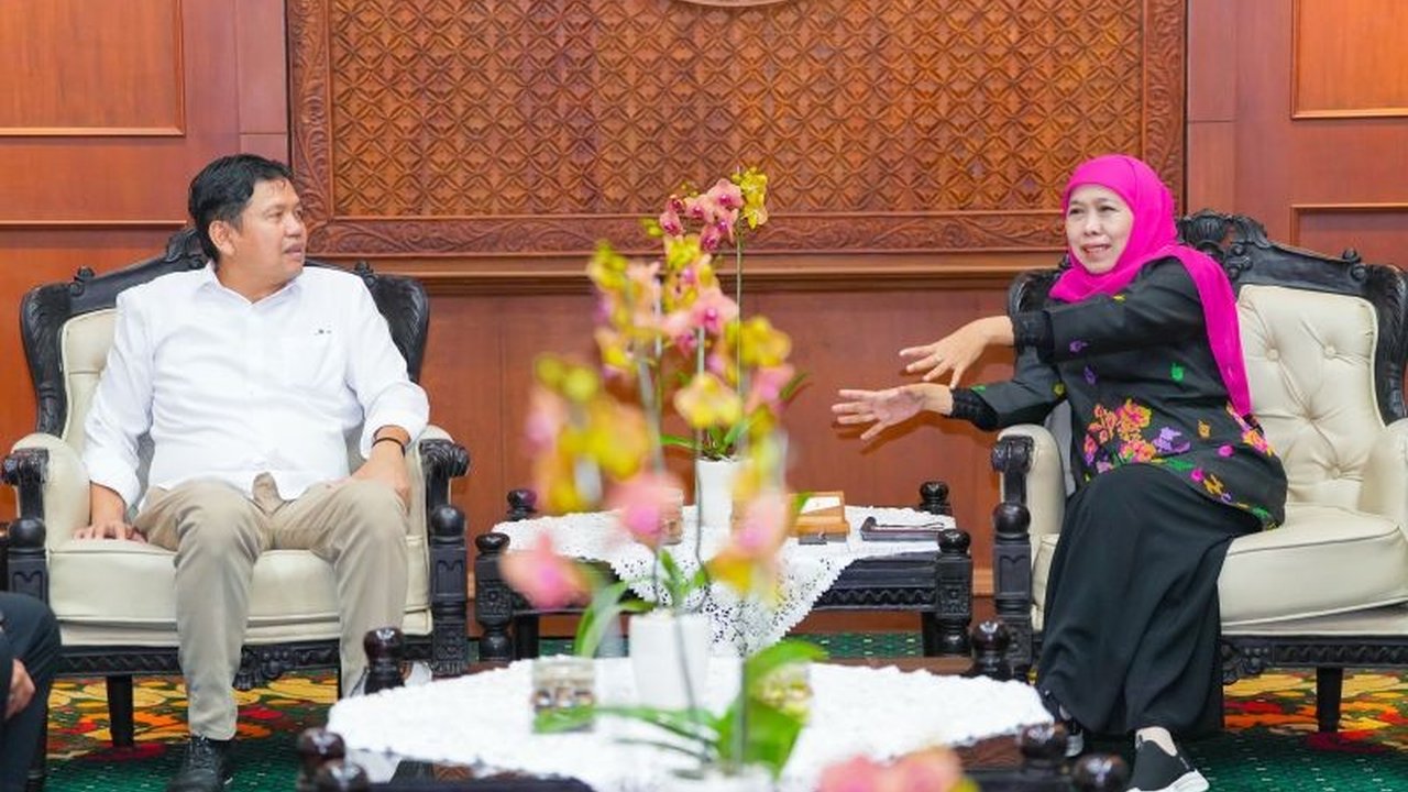 Gubernur Khofifah Indar Parawansa mengajak Perum Perhutani memperkuat kolaborasi dalam pengelolaan hutan berkelanjutan di Jawa Timur, memastikan fungsi ekologis, ekonomi, dan sosial bagi masyarakat tetap terjaga.