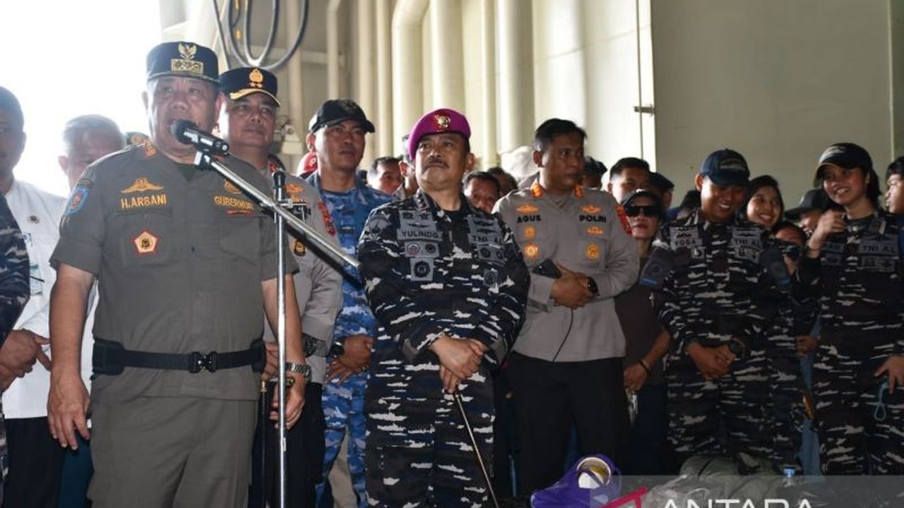 Pemerintah Provinsi Kepulauan Bangka Belitung dan TNI AL kembali menggelar program balik gratis. Sebanyak 1.020 penumpang dari Bangka dan Belitung diangkut KRI Semarang-594 menuju Jakarta.
