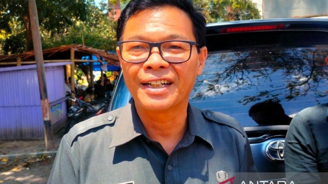Dinas Perpustakaan dan Arsip Daerah (Perpusda) Rejang Lebong menggelar Lomba Bertutur Cerita Daerah bagi pelajar SD/MI, sebuah inisiatif penting untuk melestarikan warisan budaya lokal dan meningkatkan minat literasi sejak dini.