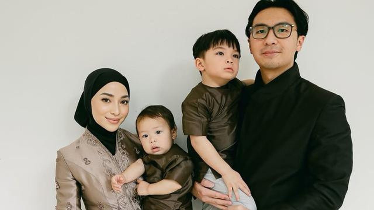 Gaya Hijab Terbaru ala Nikita Willy (instagram.com/nikitawillyofficial94)